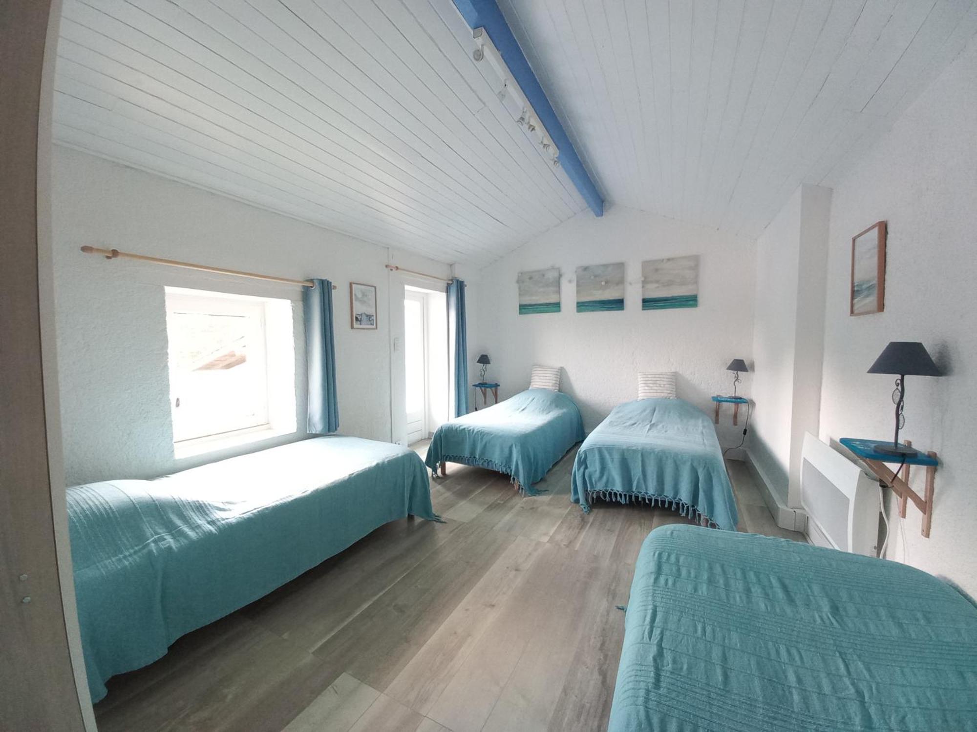 Domaine De Fontsauzine - Gites Et Chambre D'Hotes Genouille  ภายนอก รูปภาพ