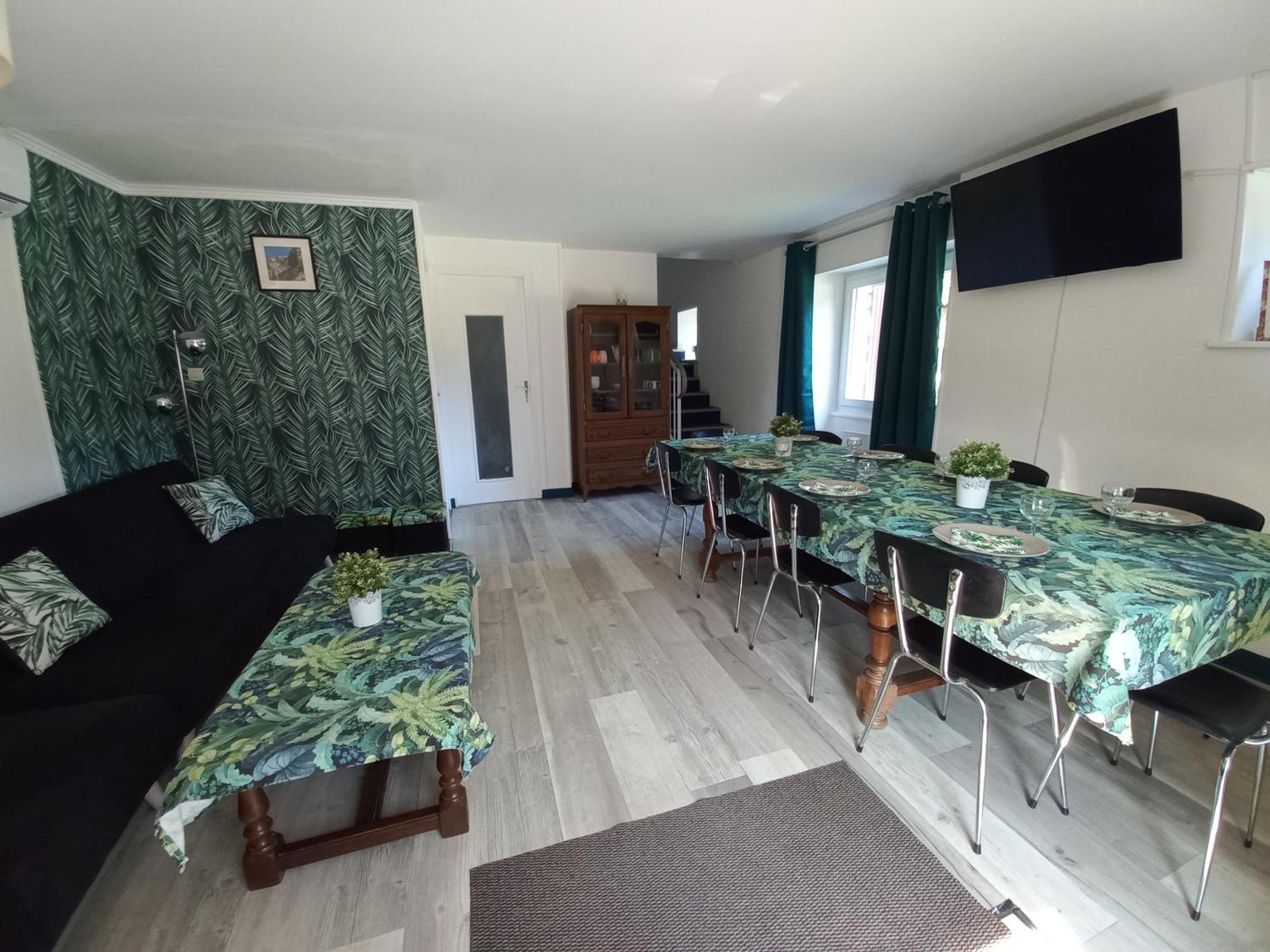 Domaine De Fontsauzine - Gites Et Chambre D'Hotes Genouille  ภายนอก รูปภาพ